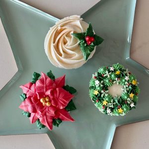 Christmas Vanilla Cupcakes